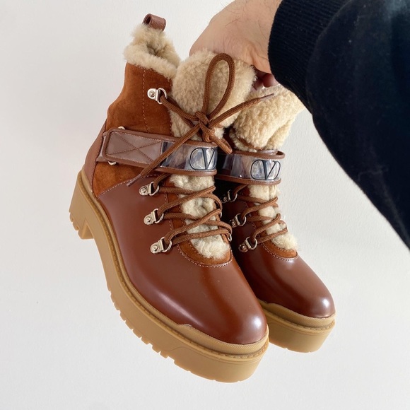 New Valentino Platform Heel Winter Booties - Picture 3 of 4